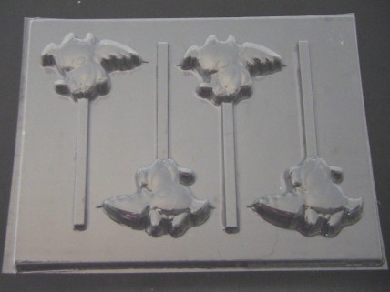 512sp Toothy Dragon Trainer Chocolate or Hard Candy Lollipop Mold 512sp Toothy Dragon Trainer Chocolate or Hard Candy Lollipop Mold